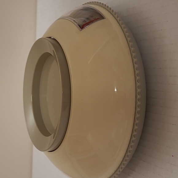 Retro Kitchen Scale - Picture 9 of 16